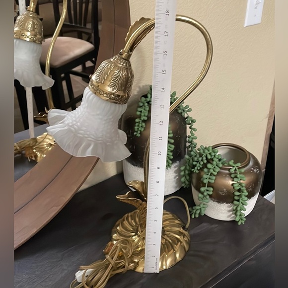 VTG Gooseneck Lamp Brass with Leaves - Picture 7 of 9
